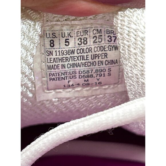 Skechers Womens DLites Gray Sneakers Size 8 Memory Foam Air-Cooled - Picture 10 of 10